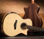 SFUMATURE D'ESTATE - Cambiare le corde al GS Mini Bass - Taylor Guitars