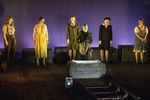 Donne in guerra Regia Laura Sicignano - Teatro Stabile di ...
