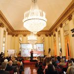 SOSTENIAMO IL FUTURO 5 anni di impegno, un lustro per Milano - STEMintheCity