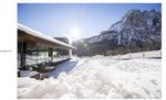 5 meravigliose piscine all'aperto per nuotare tra neve e montagne - Ella Studio
