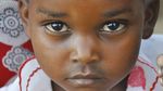 CRESCERE NON È PER TUTTI - A Natale puoi restituire ai bambini il bene più prezioso: l'infanzia - Amref Health Africa